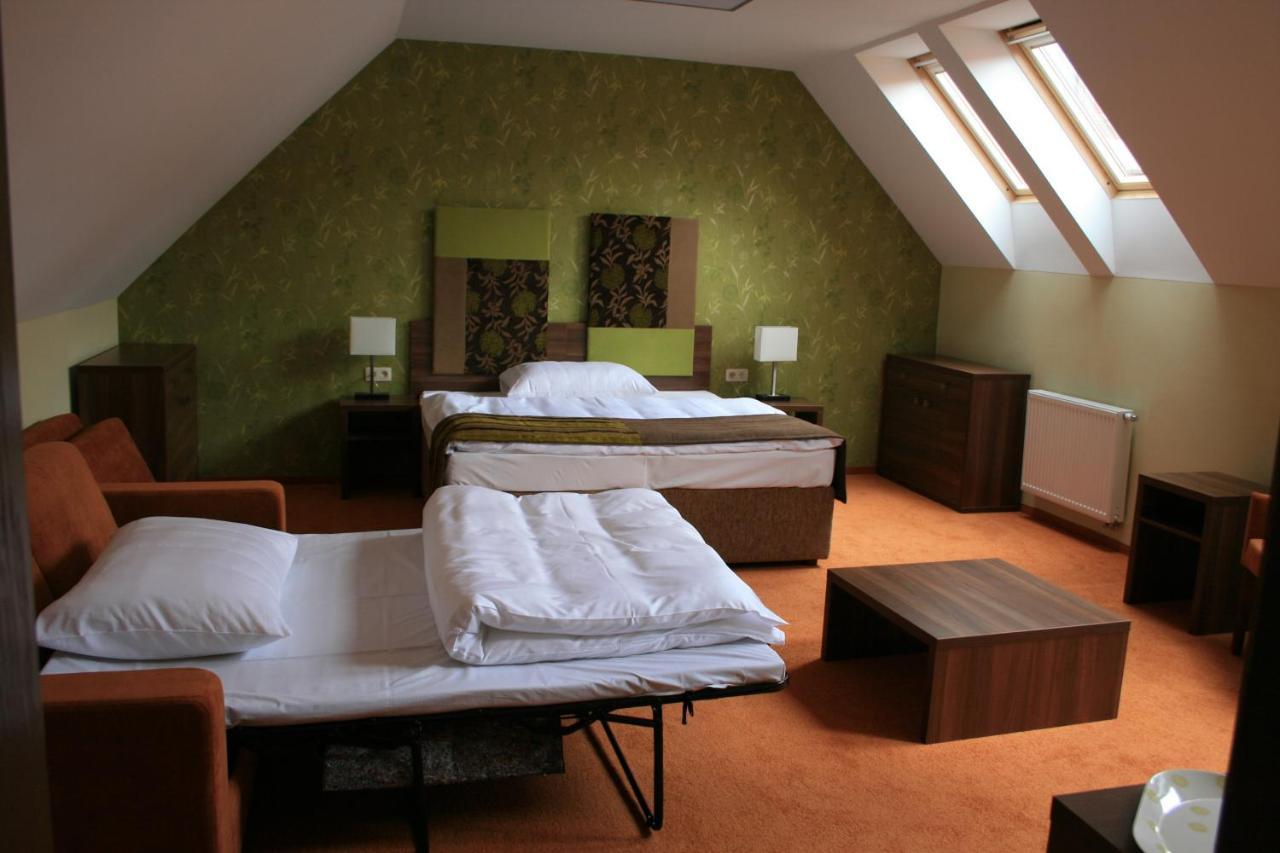 Hotel Belassi Bojnice Luaran gambar